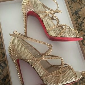 STUNNING spiked Christian Louboutin heels